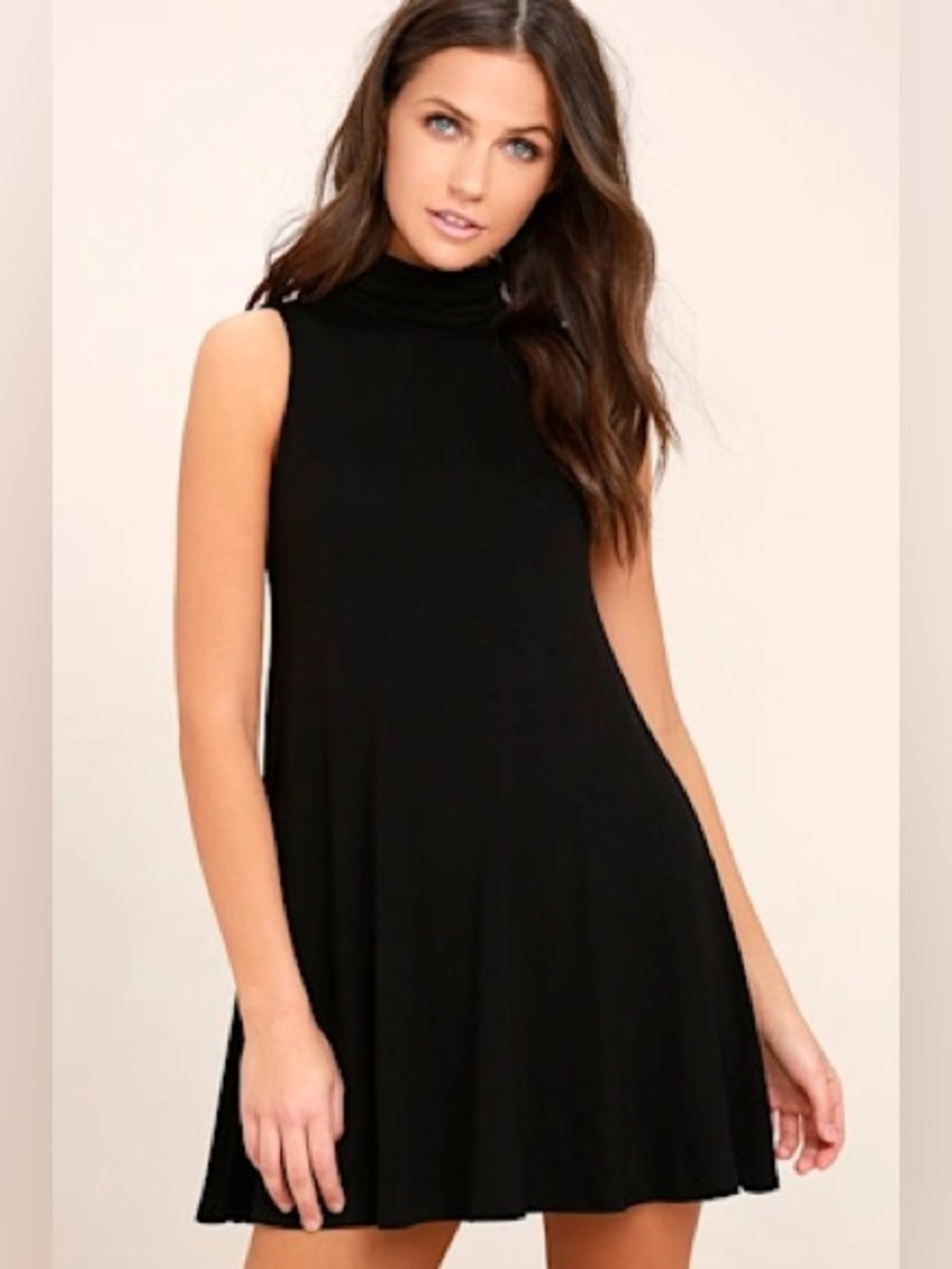 Cherish Sleeveless Black Mock Neck Swing Dress size M stretch mini dress